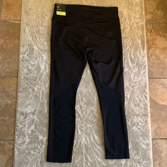 Nike crop running legging medium - Picture 7 of 10